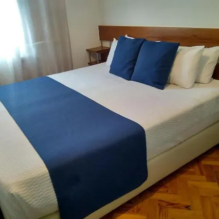 B And Hotel *